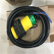 QDE-815D美國BANNER聚焦式傳感器