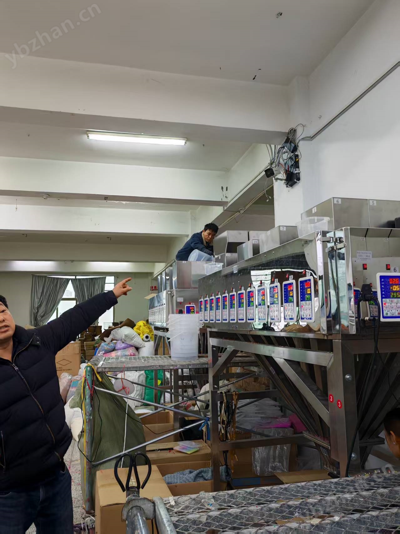 亞克力鉆顆粒28頭盒裝分裝機廠家